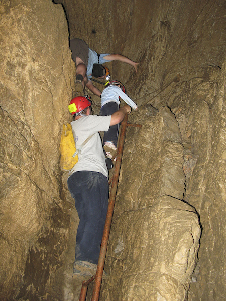 Ogled Planinskega polja in jam ob njem
